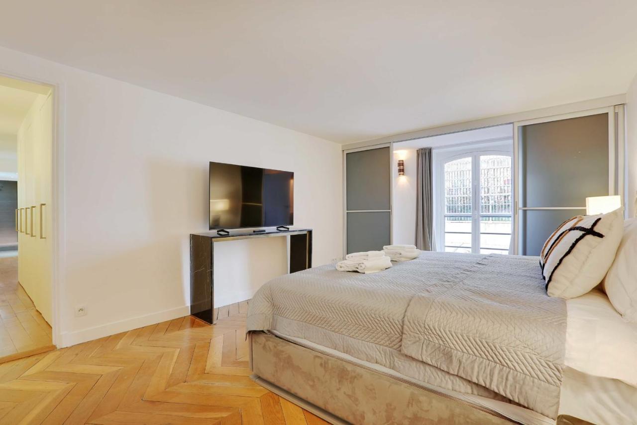 Elegant Apartment - 2Bd-6P - Avenue Montaigne Paris Exterior photo